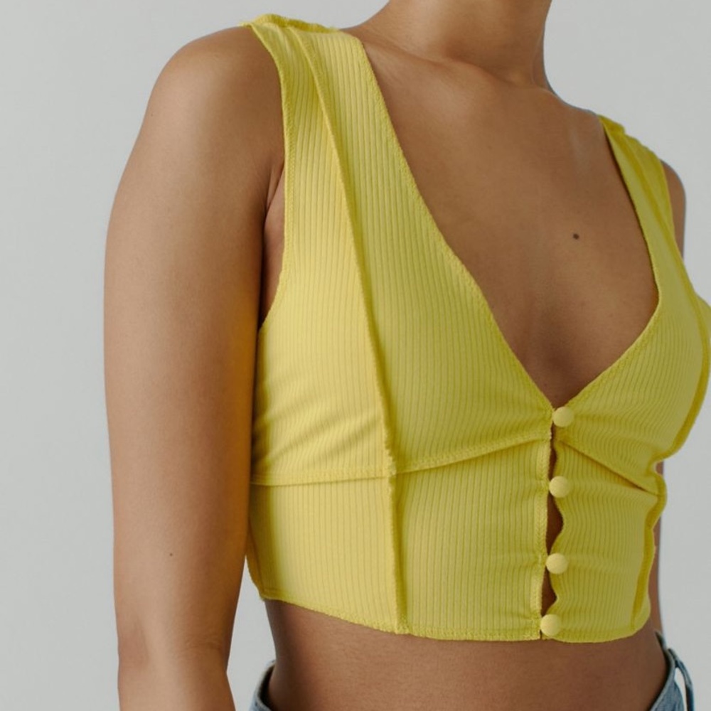 UO hannah tank top button down summer fun crop